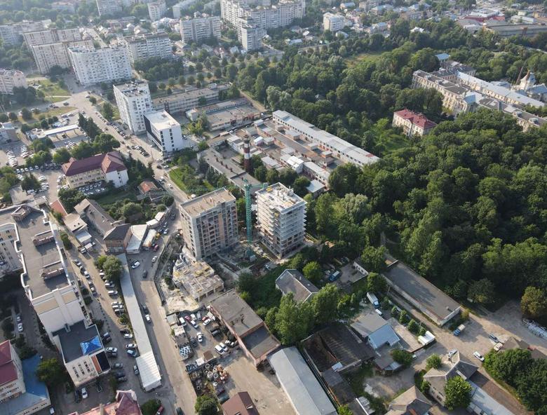 Ринок новобудов у Львові: прогнози на другу половину 2025 року